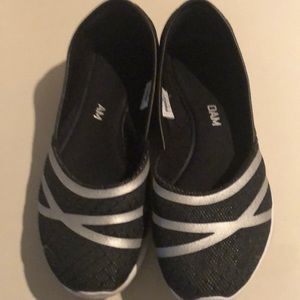 PUMA Women’s Vega Mesh Ballet Flat 7.5